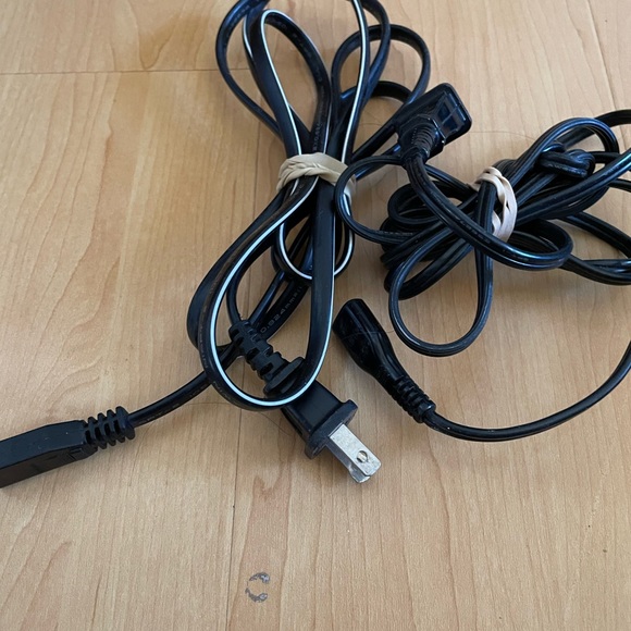 AC Cables 3 Ft. and 6 Ft. Bundle 13 Electronic CABLES. Aux. dvd / jacks / RCA 13 - Picture 10 of 11